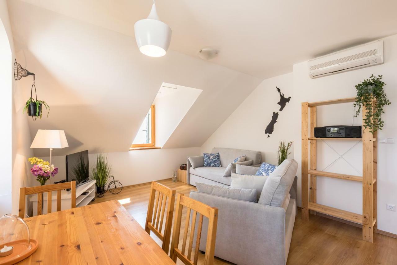 Waterview Apartments Mimice Εξωτερικό φωτογραφία