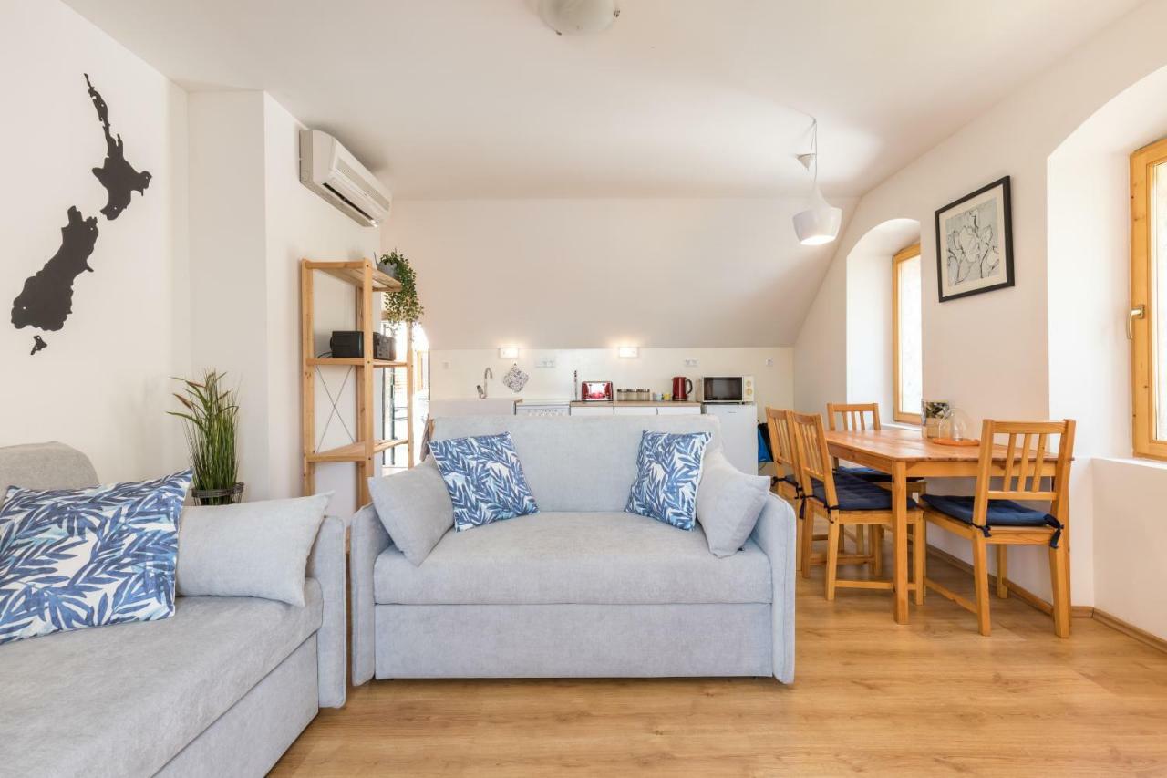 Waterview Apartments Mimice Εξωτερικό φωτογραφία